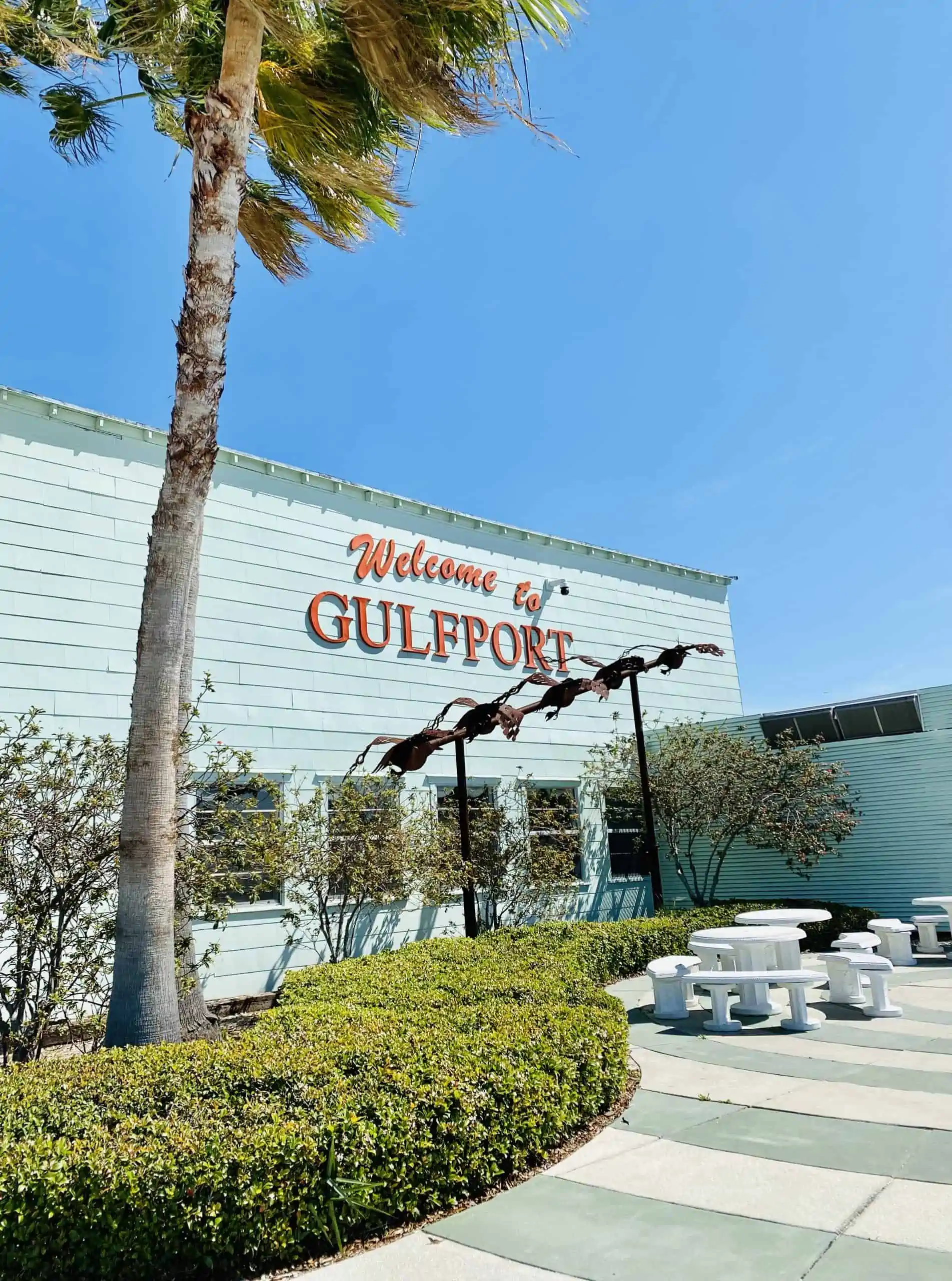 Gulfport Casino is next to the best Gulfport FL restaurants.