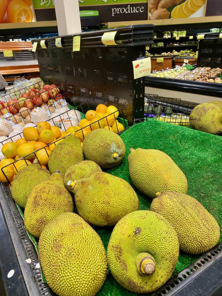 md oriental market pinellas park.  Photo shows fresh produce