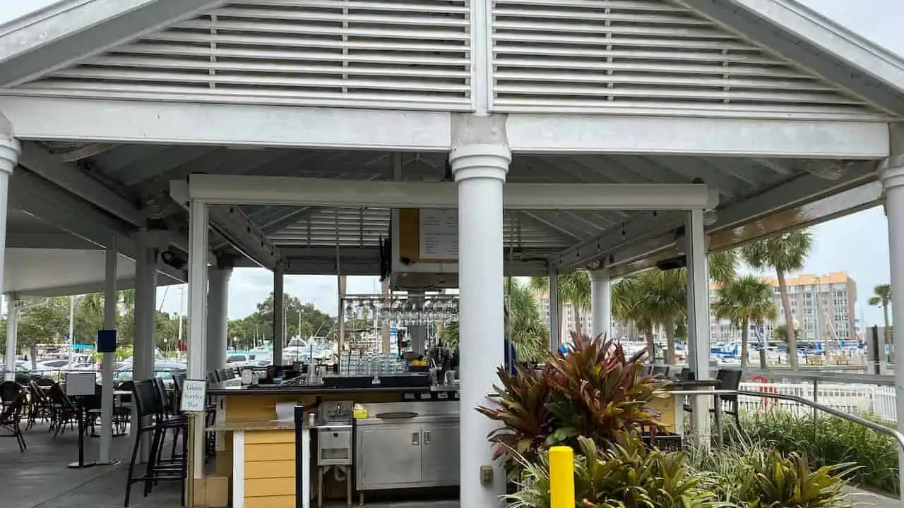 Dunedin Bars - photo of Bon Appetite Restaurant outdoor bar overlooking the marina.