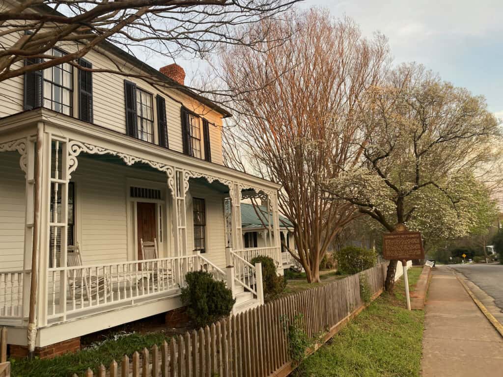 Rogers House | Rose Cottage 