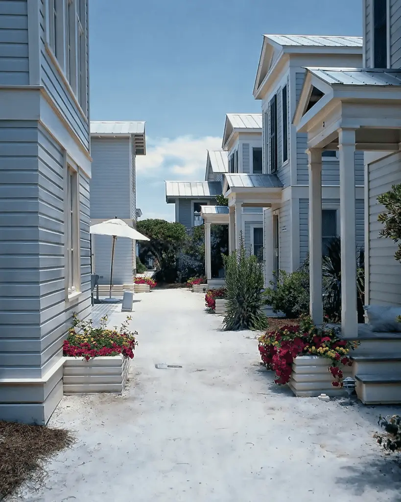 Seaside picture of alley of homes 