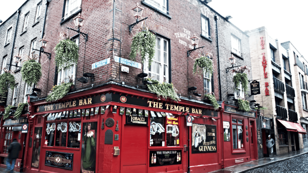 The Temple Pub Bar 