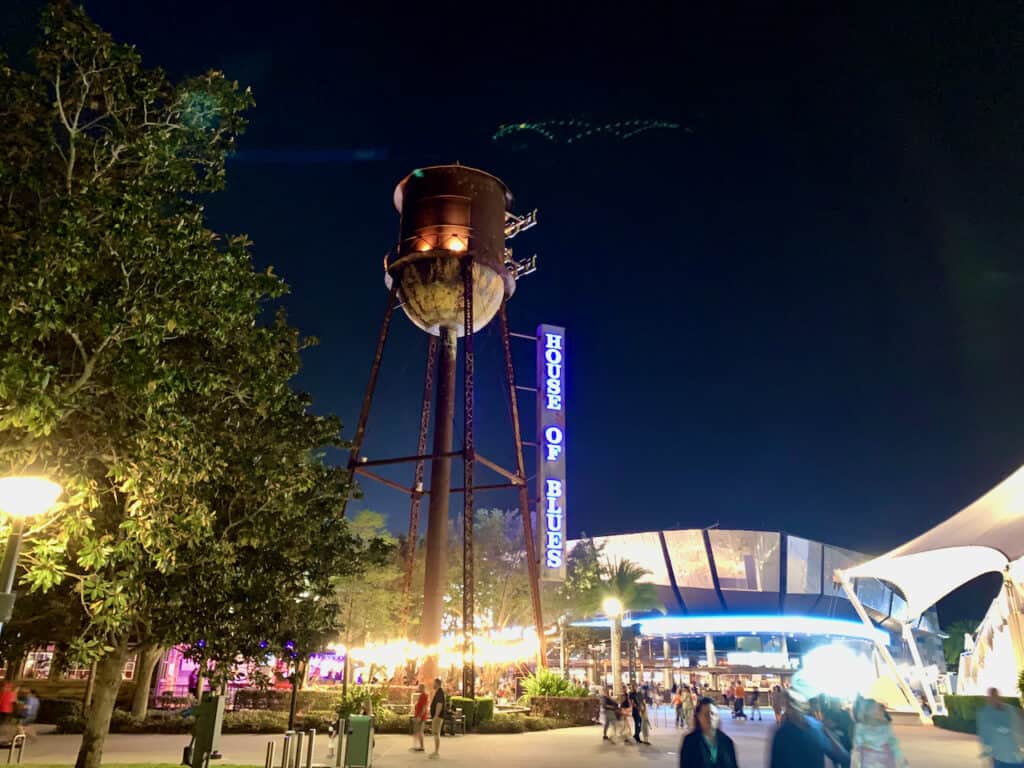 night photo of house of blues, disney springs photos