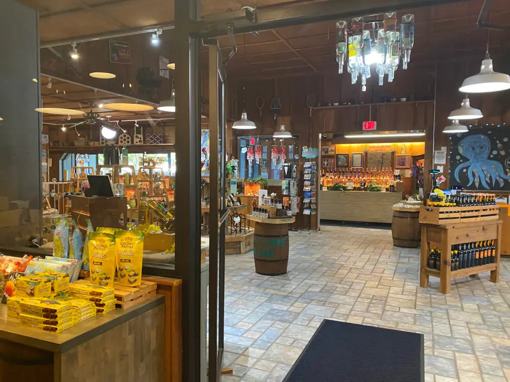 Photos are of the Florida Orange Groves Winery & Gift Shop in St Petersburg, FL area.